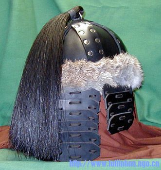 helmsetcmongolhelm4.jpg